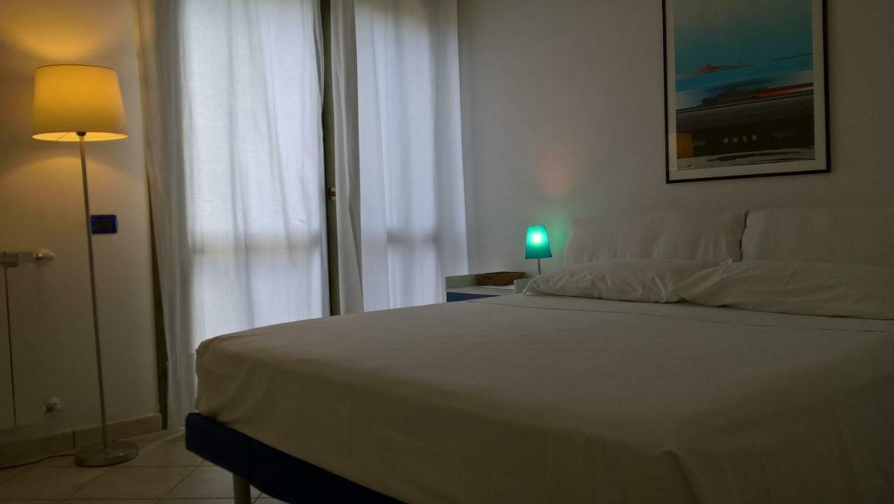 Villa La Casa nel Borgo Chia Esterno foto